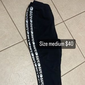 BAPE MEN JOGGERS MEDIUM